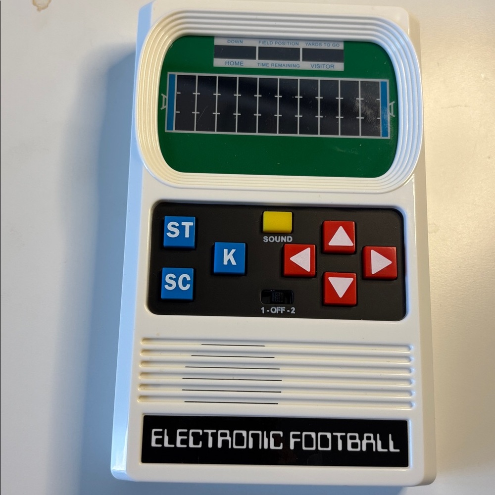 Tiger Electronics  Electronic Football Handheld Game Retro Video New Outside Box